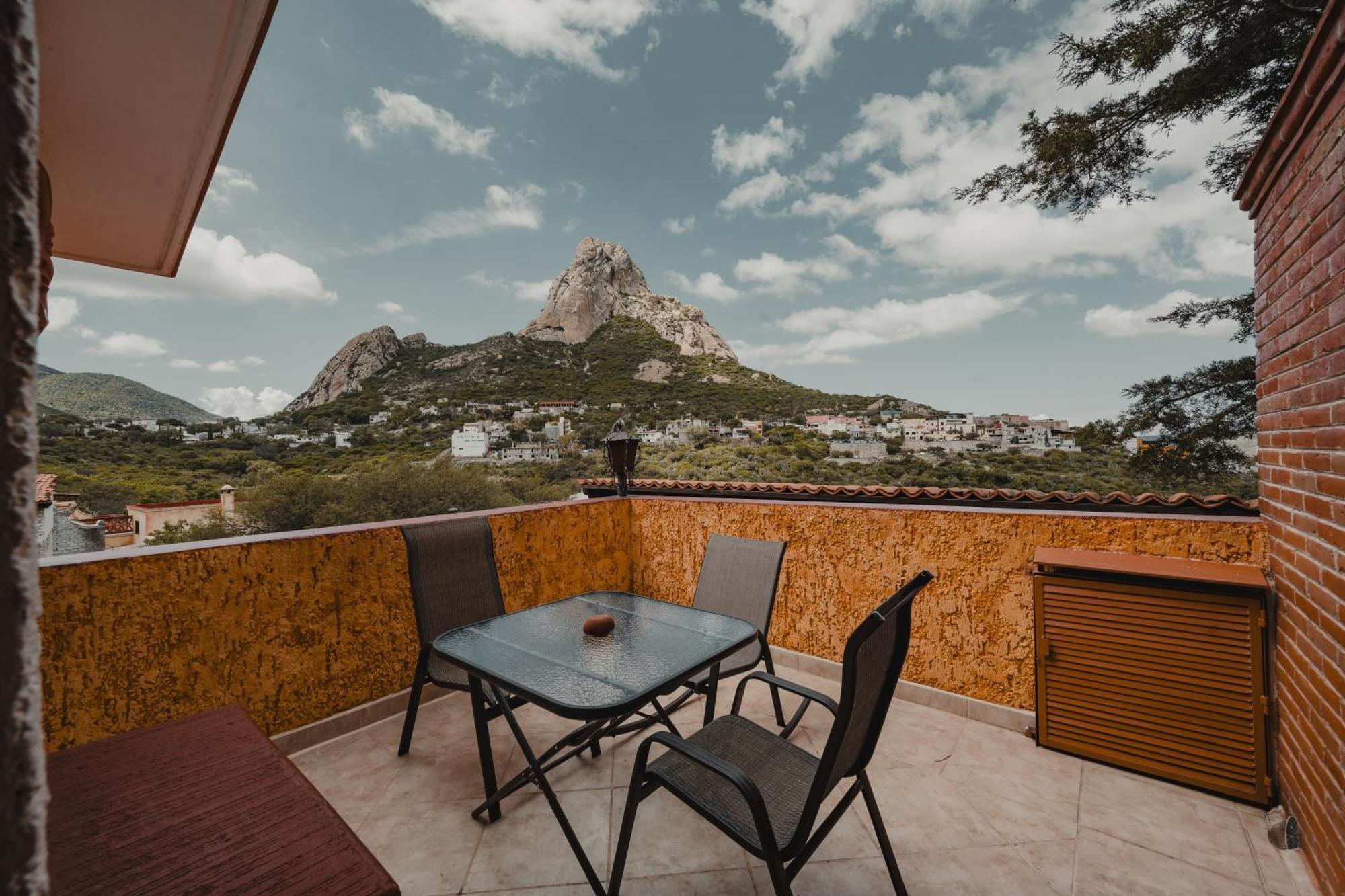 El Cantar Del Viento- Hotel Boutique Bernal Ngoại thất bức ảnh